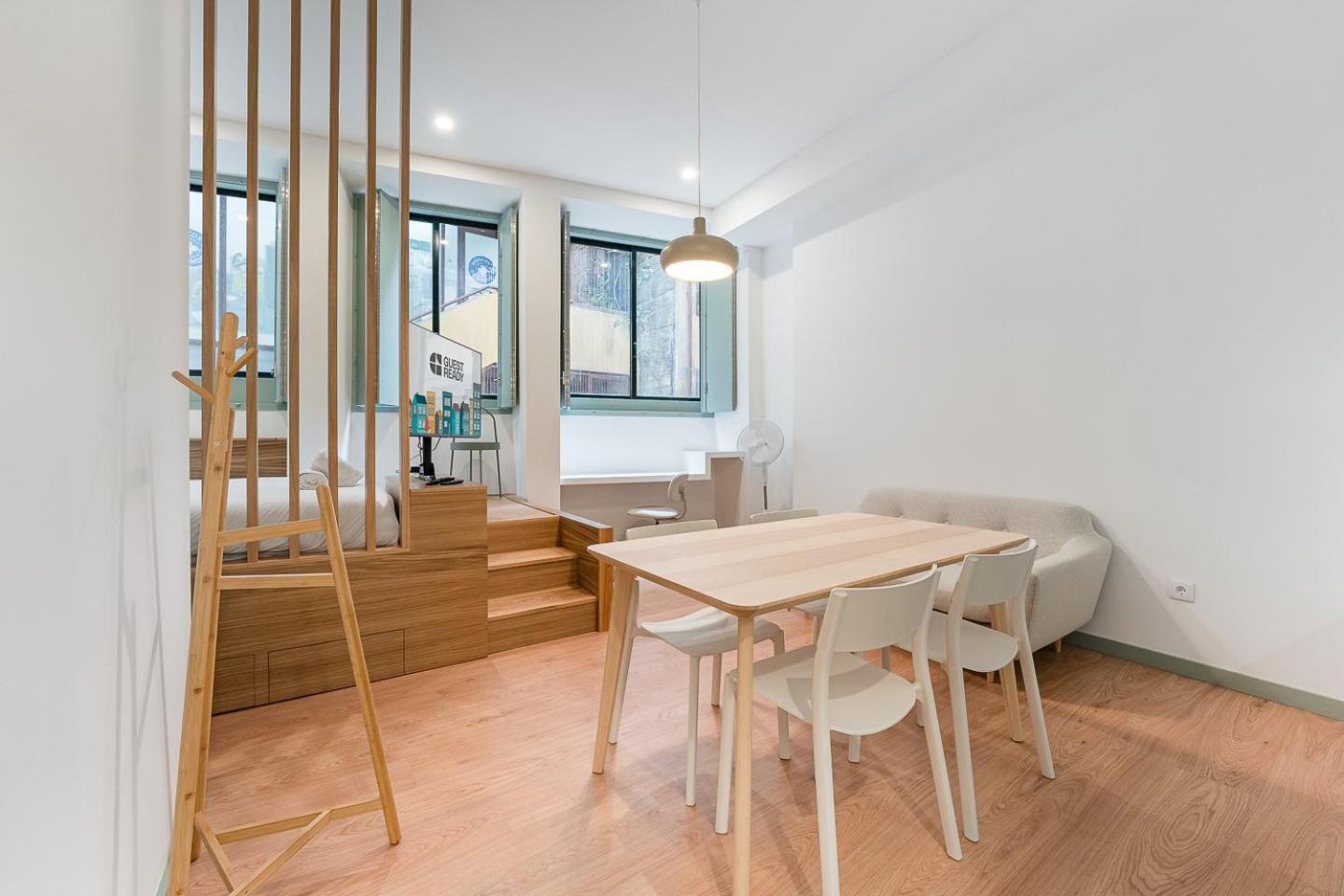Guestready - A Modern Stay In Downtown Порту Экстерьер фото